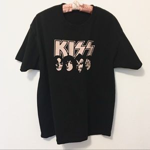 Vintage Kiss Official Merchandise Band Tee Shirt